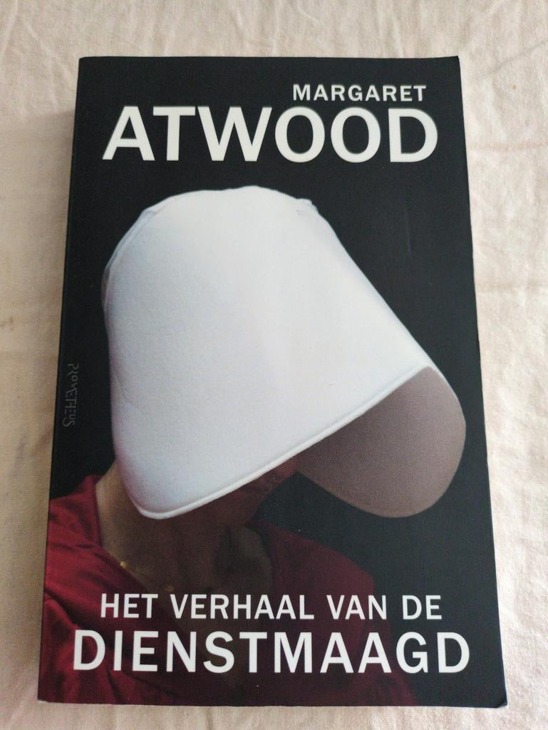 Het Verhaal van de Dienstmaagd - Margaret Atwood, Boeken, Ophalen of Verzenden, Gelezen, Margaret Atwood, Nederland