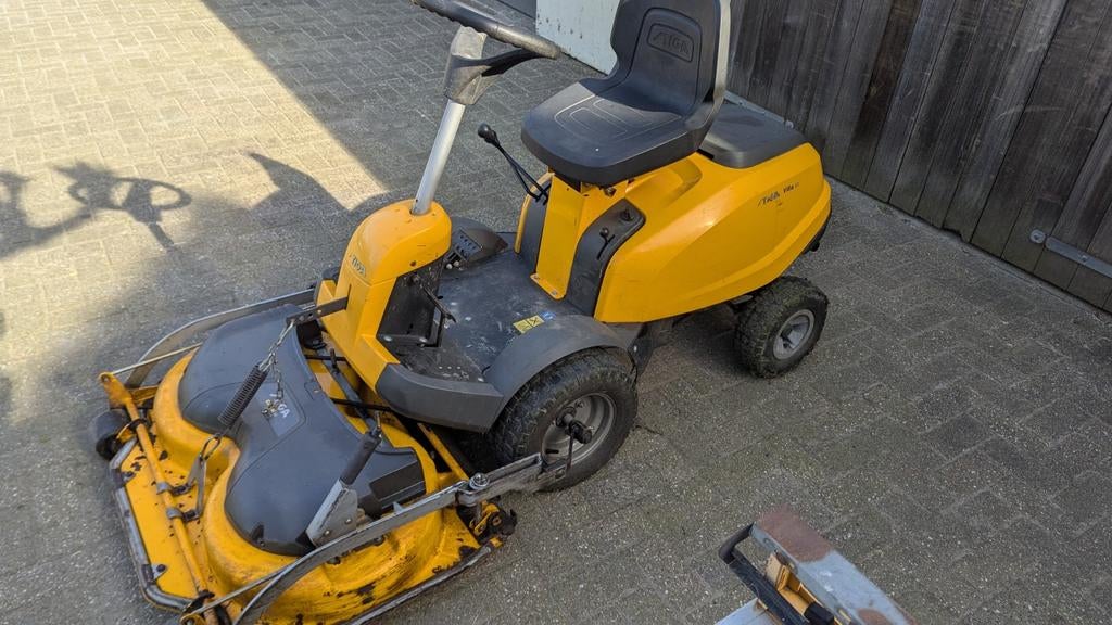 Stiga villa 13, Tuin en Terras, Ophalen, Gebruikt