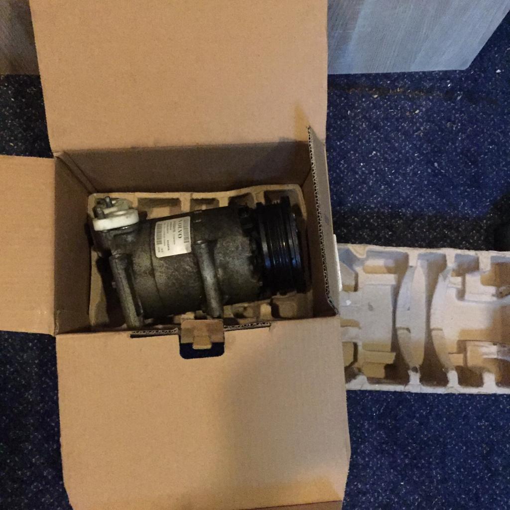 Airco pomp airco compressor Volvo en ford 31332616, Auto-onderdelen, Airco en Verwarming, Ophalen, Gebruikt, Volvo