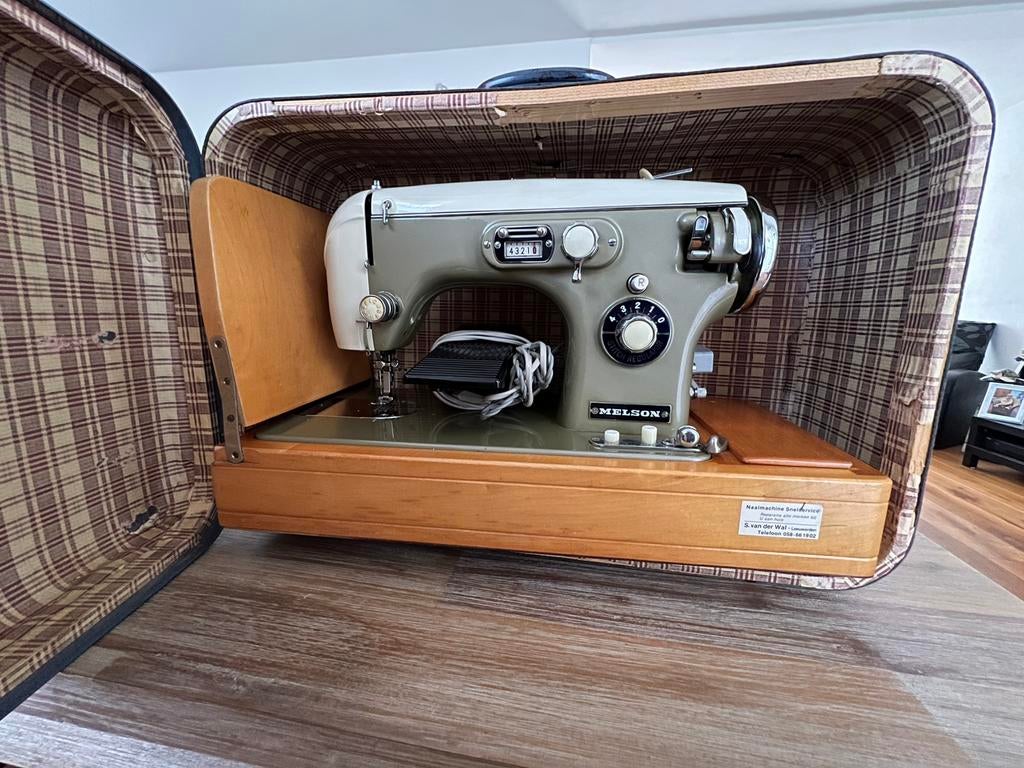 Melson Naaimachine, Ophalen of Verzenden