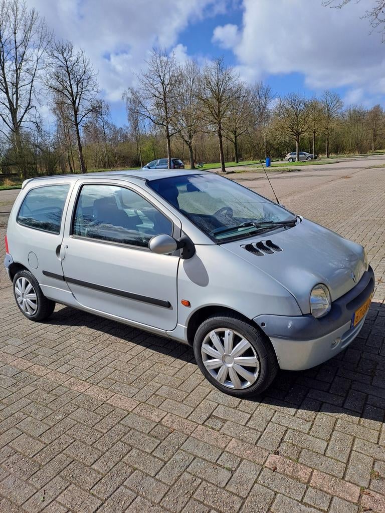 Renault Twingo 1.2 Euro 2000 2001 Grijs, Auto's, Voorwielaandrijving, 600 kg, 4 cilinders, 58 pk