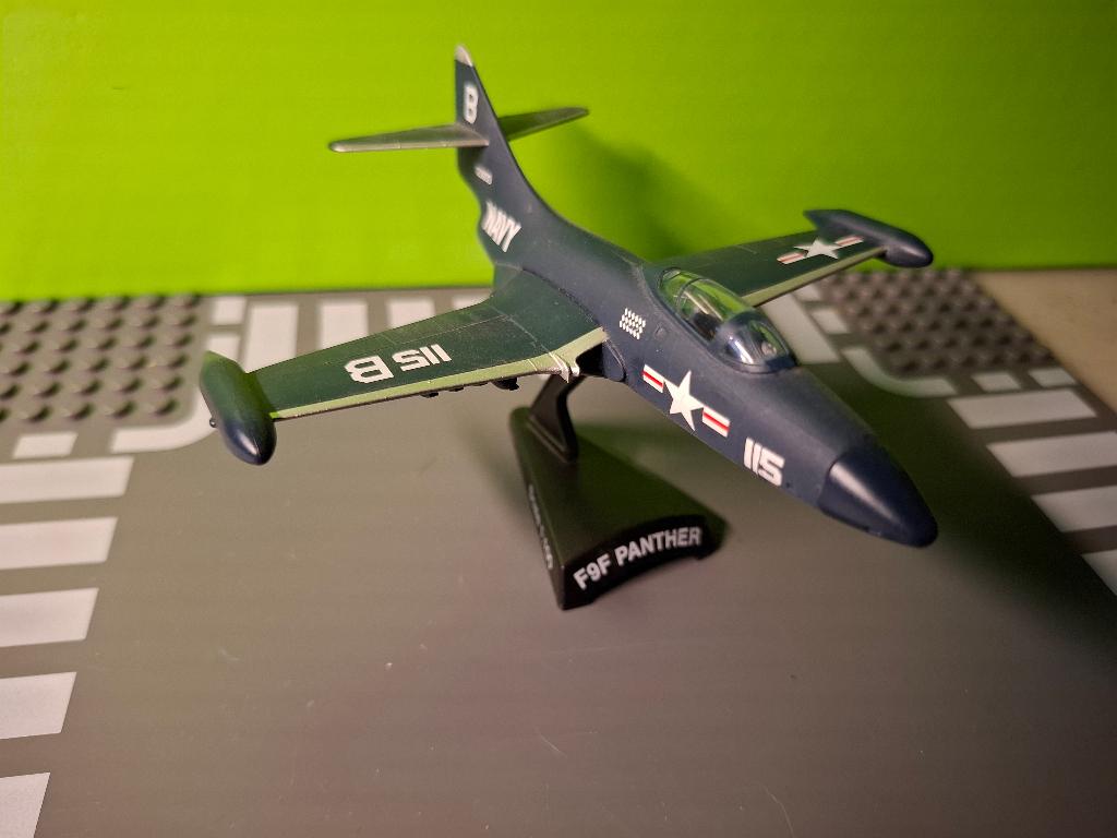 Del Prado - Grumman F9F Panther 1/100 MIB, Verzamelen, Ophalen of Verzenden, Zo goed als nieuw, Schaalmodel