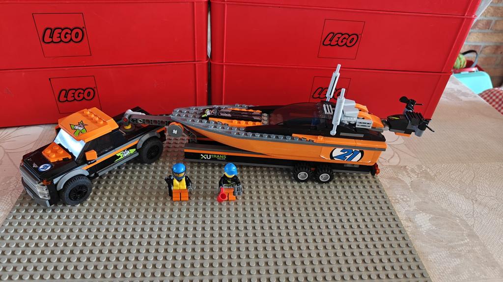 Lego City 4x4 with powerboat 60085, Lego, Ophalen of Verzenden, Complete set, City