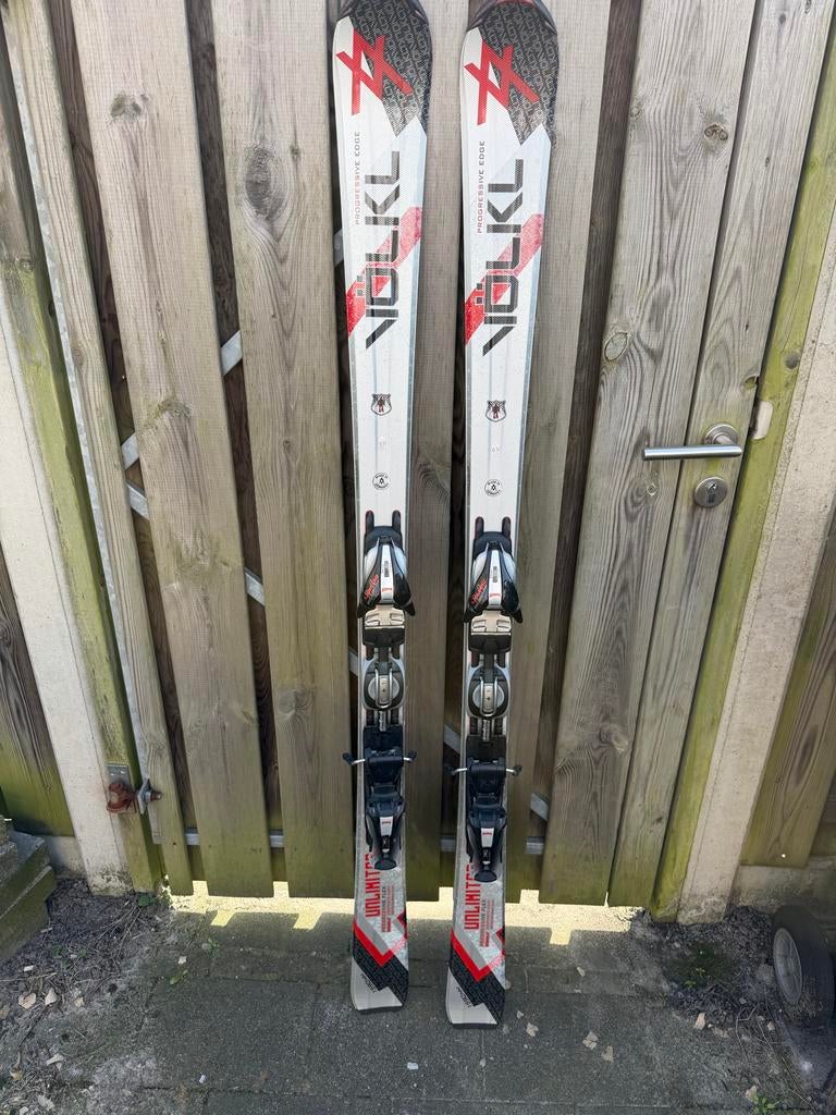 Völkl Unlimited AC Ski's met Marker bindingen, 160 tot 180 cm, Gebruikt, Carve, Skiën