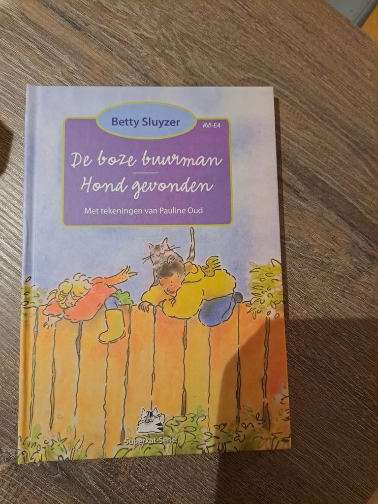 De boze buurman / Hond gevonden, Ophalen of Verzenden, Gelezen, Fictie algemeen