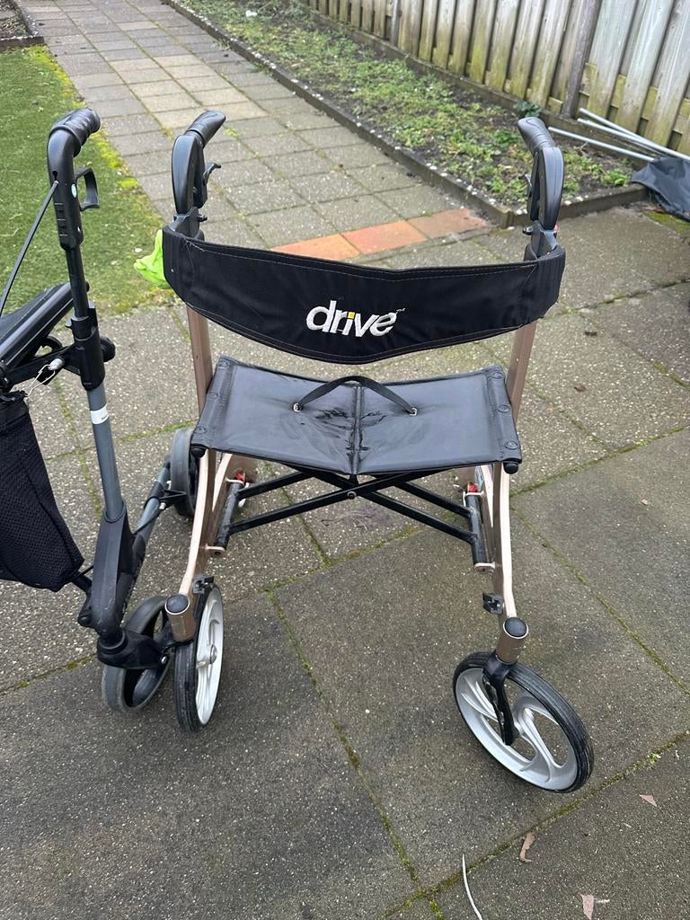 Rollator dubbel opvouwbare, lichtgewicht, Ophalen of Verzenden, Lichtgewicht
