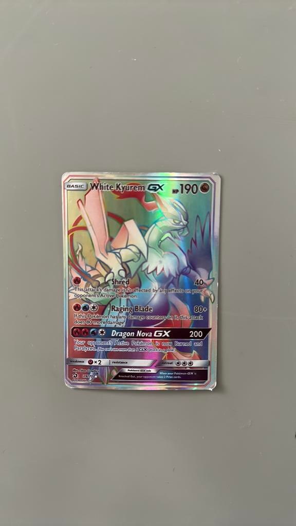 Pokémon kaart Kyurem GX., Ophalen of Verzenden, Zo goed als nieuw, Losse kaart, Foil