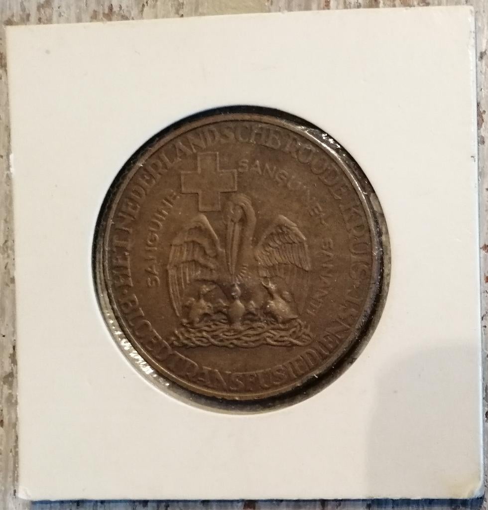 Munt/Penning Roode kruis, Postzegels en Munten, Penningen en Medailles, Verzenden, Overige materialen, Nederland