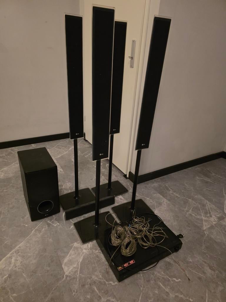 Home cinema set, 70 watt of meer, 5.1-systeem, Niet werkend, Dvd-speler
