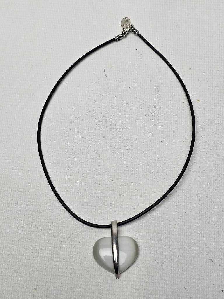 # Toenga ketting met hart van als het goed witte quartz, Sieraden, Tassen en Uiterlijk, Ophalen of Verzenden, Gebruikt, Wit, Steen of Mineraal