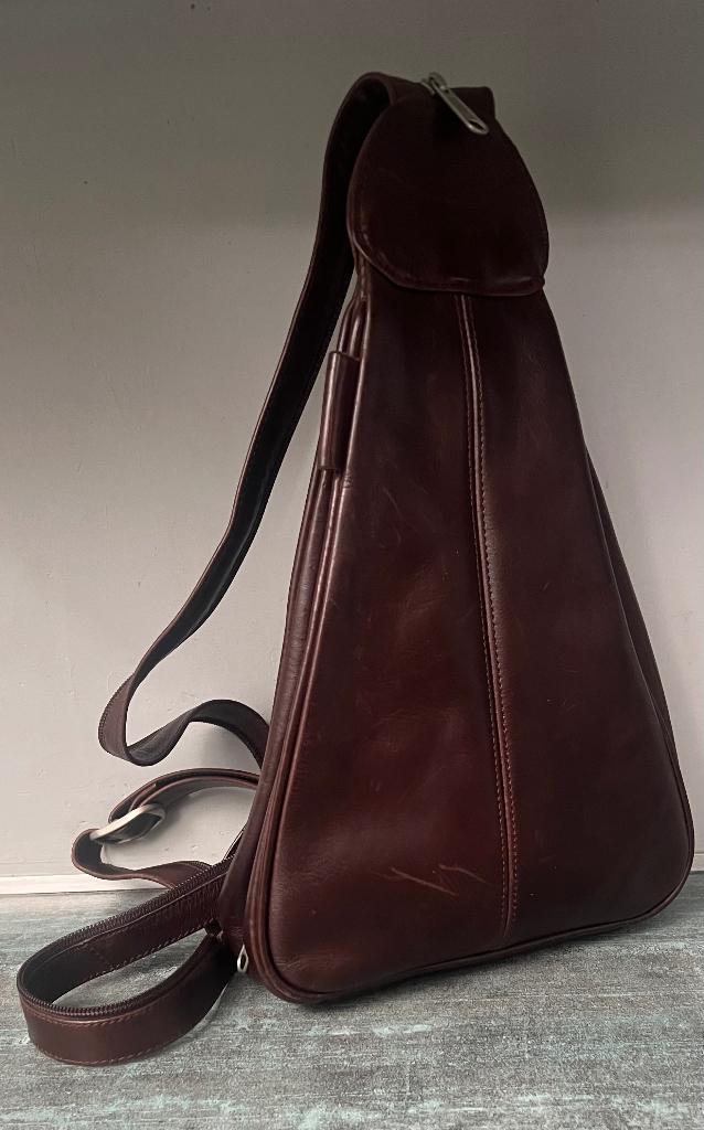 Bosboom. Kleine leren rugtas., Ophalen of Verzenden, Zo goed als nieuw, Overige merken, 30 tot 45 cm