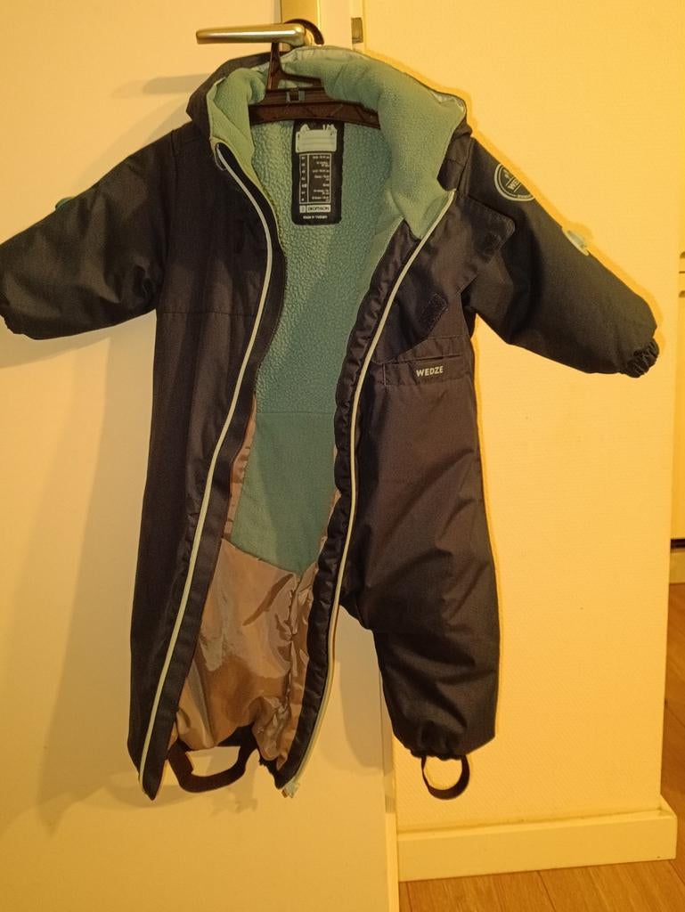 Decathlon / Wedze kind skipak 76‑81 cm – bijna nieuw, Kinderen en Baby's, Ophalen, Jongetje of Meisje, Decathlon, Zo goed als nieuw