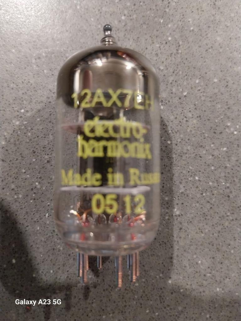 Te koop matched pairs EH ECC83 nieuw., Audio, Tv en Foto, Buizenversterkers, Tubesandrecords@ziggo.nl, EH, Buis of Buizen, Ophalen of Verzenden