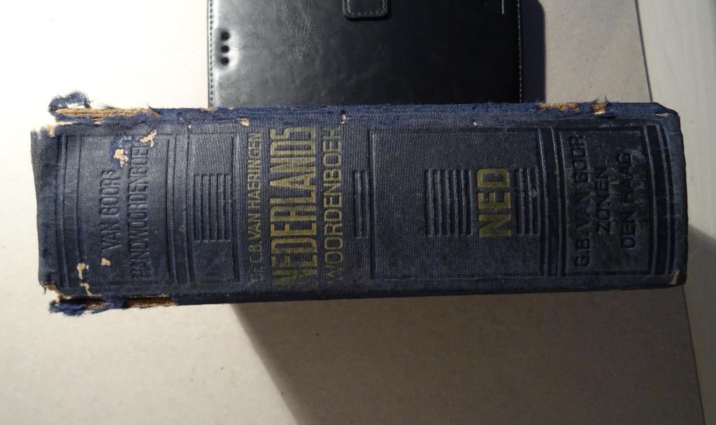 Oud Nederlands woordenboek (1946), Boeken, Woordenboeken, Gelezen, Nederlands, Overige uitgevers, Ophalen of Verzenden