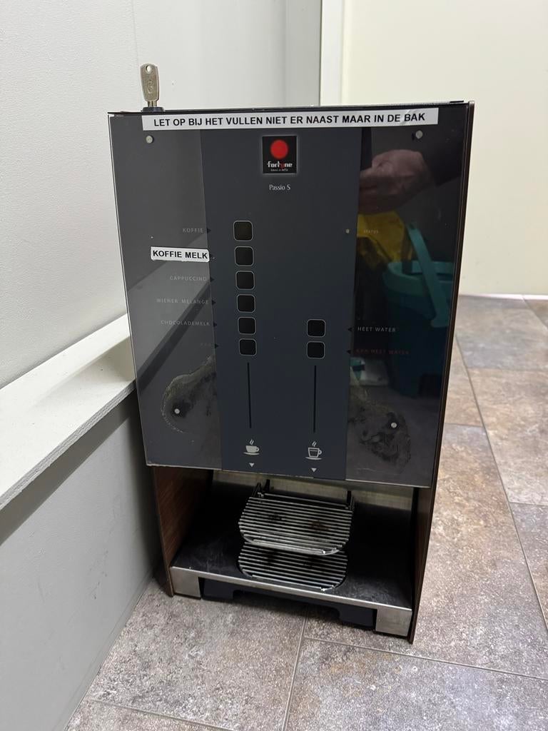 Koffieautomaat Fortune, Witgoed en Apparatuur, Koffiezetapparaten, Ophalen of Verzenden, Gebruikt, Koffiemachine