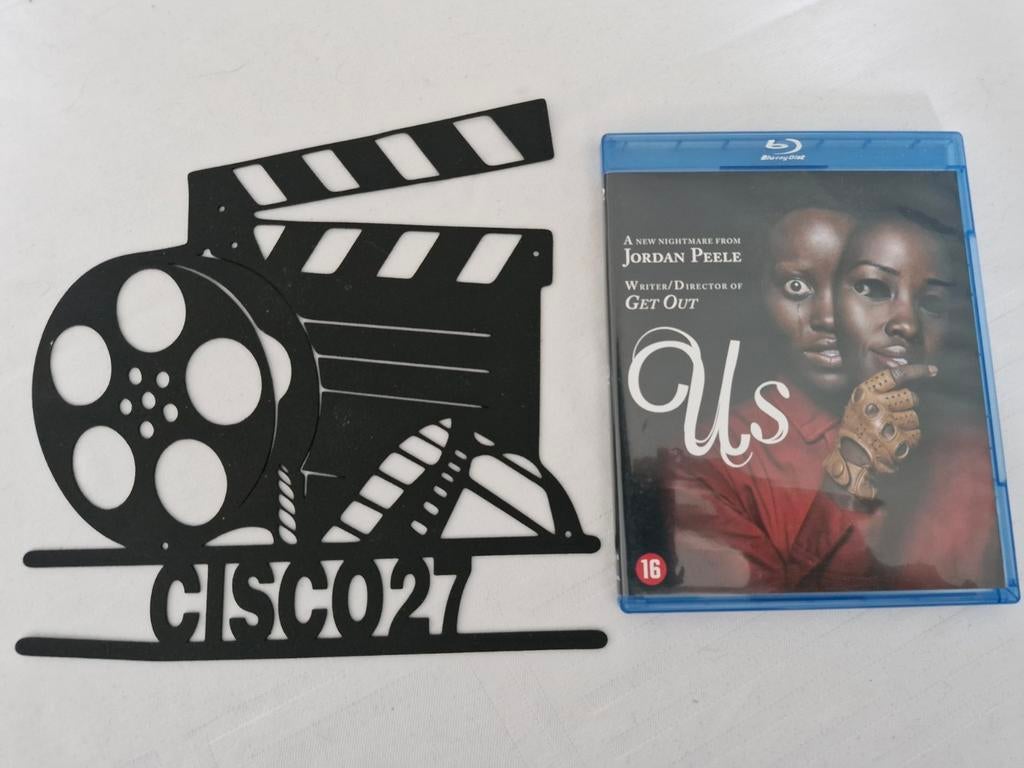 Us, Ophalen of Verzenden, Zo goed als nieuw, Horror