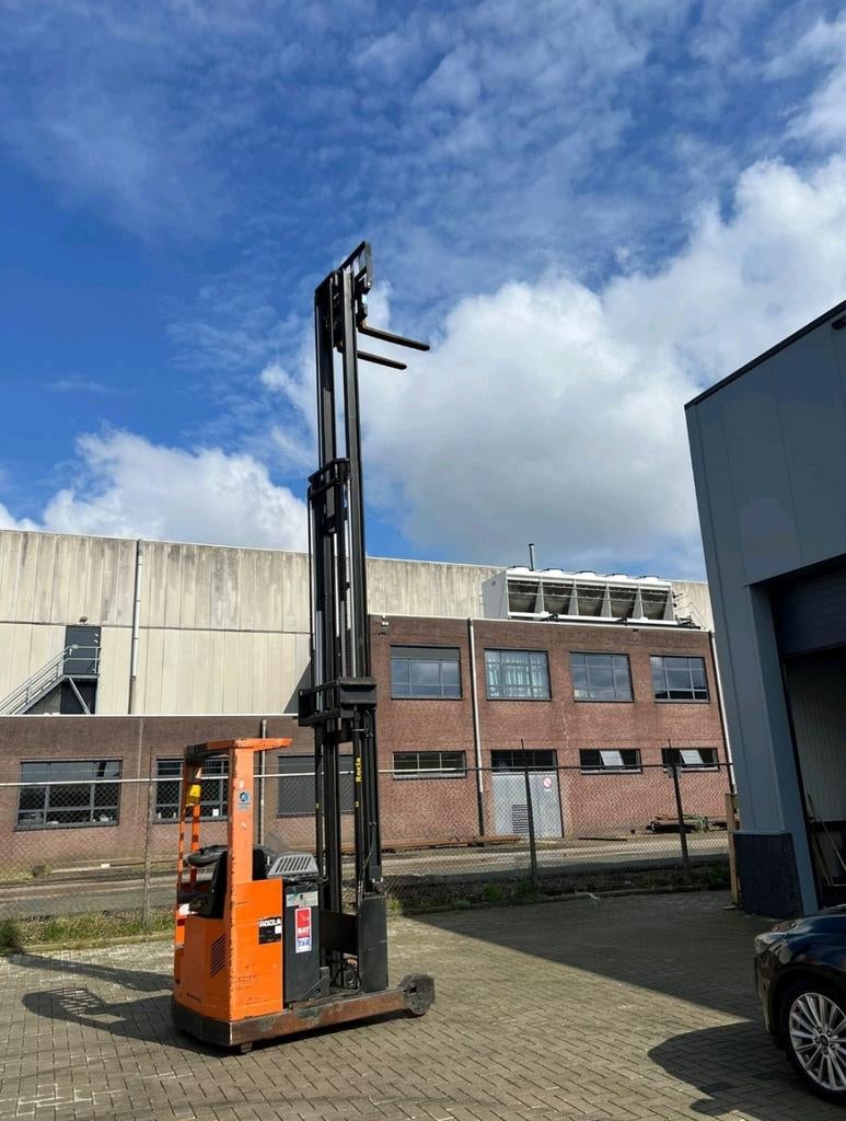 Reachtruck, heftruck 630 cm hefhoogte 1400 kg prijs besprkbr, 1000 tot 2000 kg, Ophalen of Verzenden, Elektrisch, Reachtruck