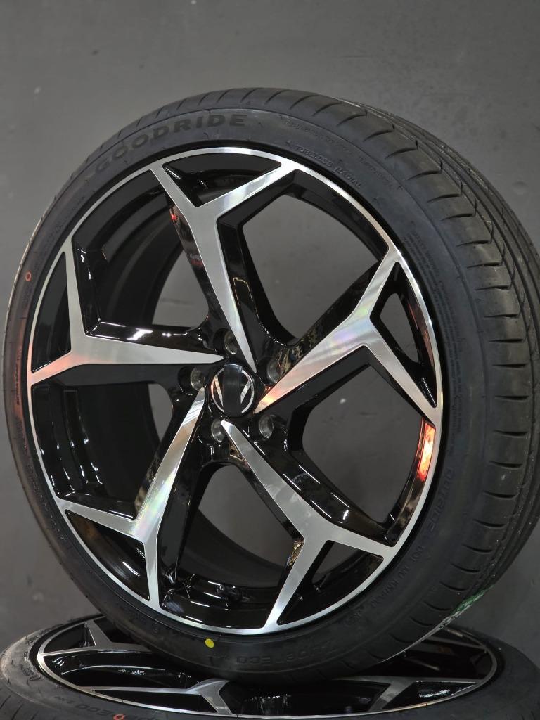 17''/18'' Velgen Fits Polo Ibiza Fabia A1 Yaris 5x100, 18 inch, 215 mm, Banden en Velgen, Nieuw