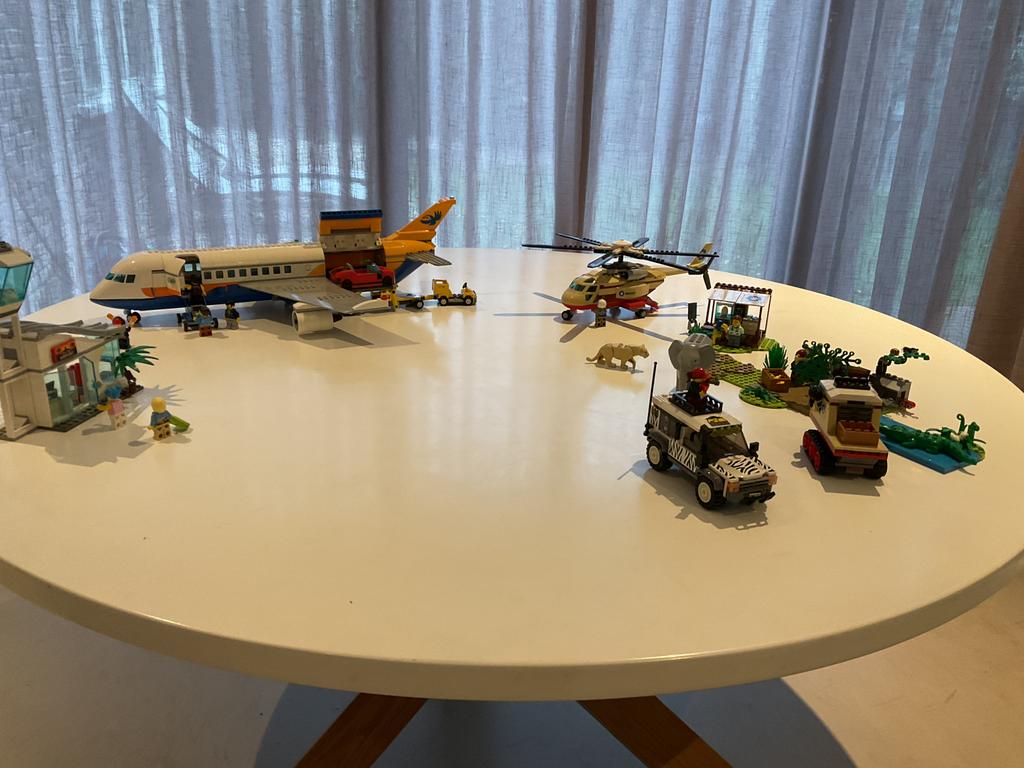 3 lego sets vliegtuig en safari sets (60262 60267 60302), Verzenden, Zo goed als nieuw, Complete set, Lego