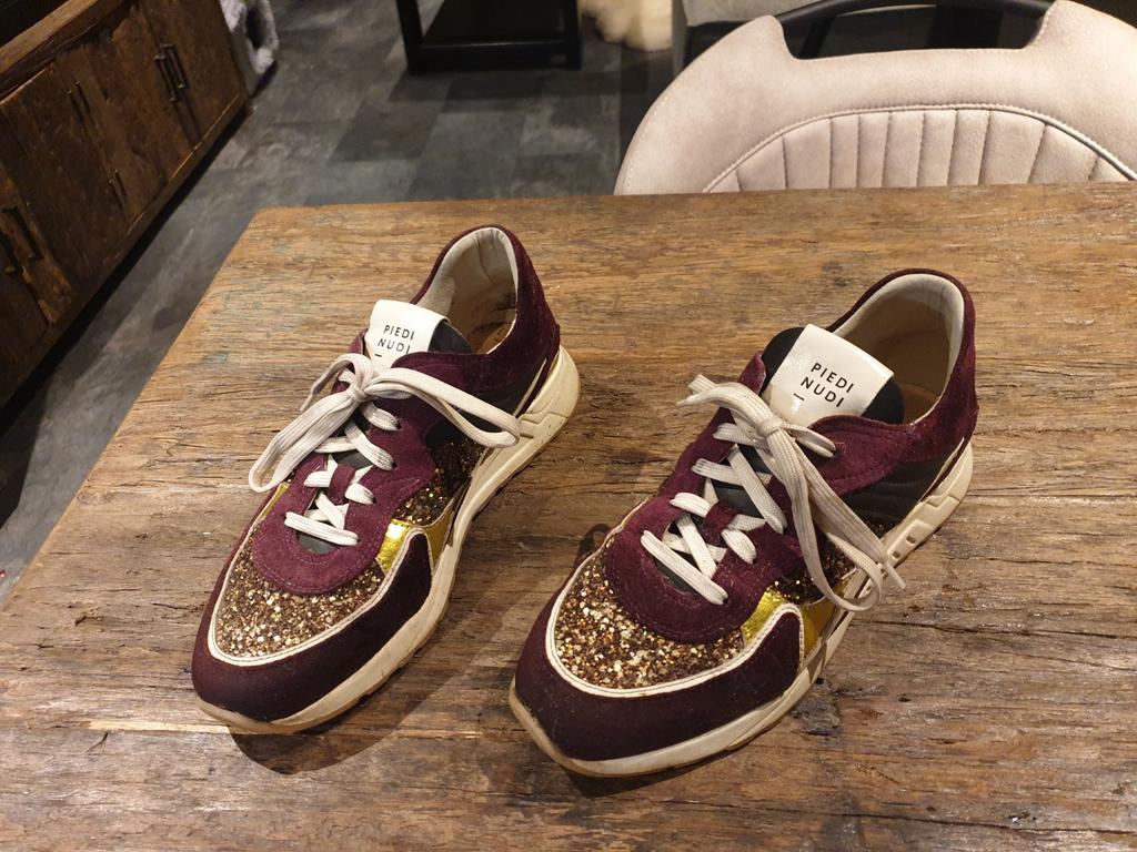 Paarse Piedi Nudi sneakers met glitters/ maat 41/ z.g.a.n., Ophalen of Verzenden, Zo goed als nieuw, Overige kleuren, Sneakers of Gympen