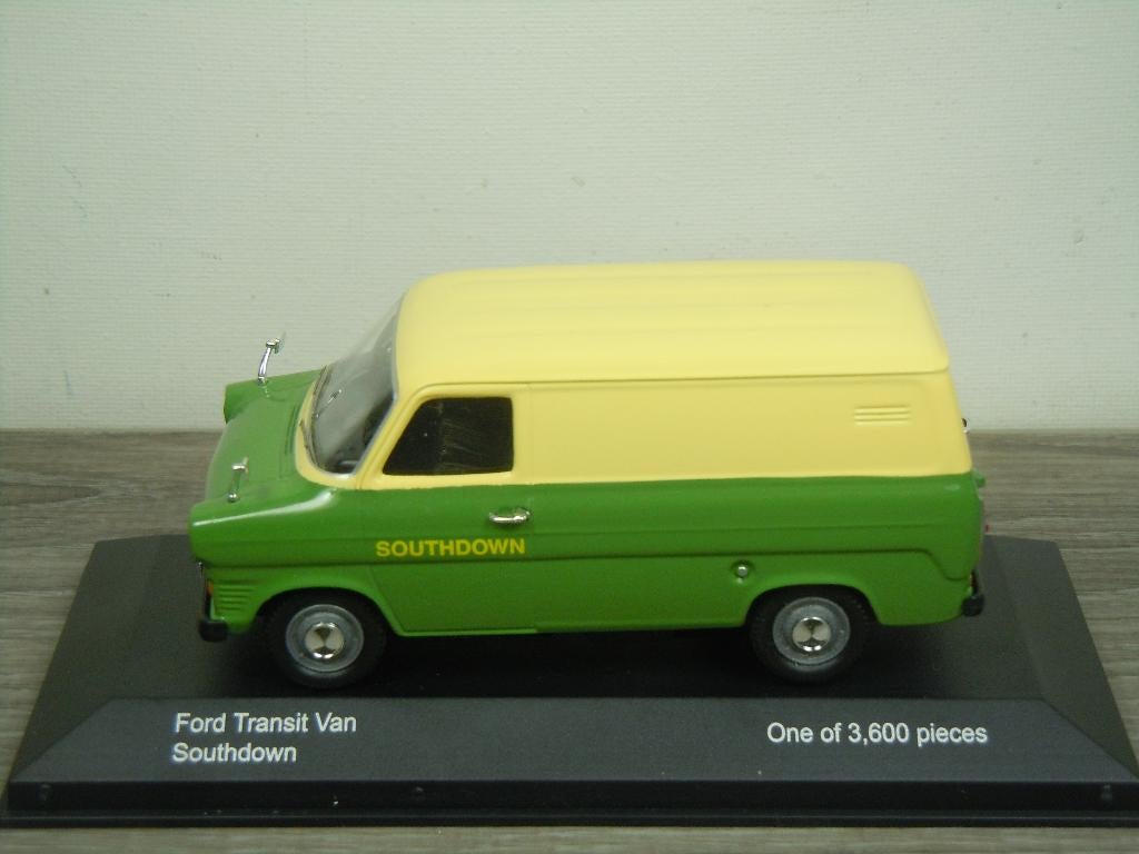 Ford Transit Van Southdown - Vanguards VA06617 - 1:43, Overige merken, Engeland, Auto, Verzenden