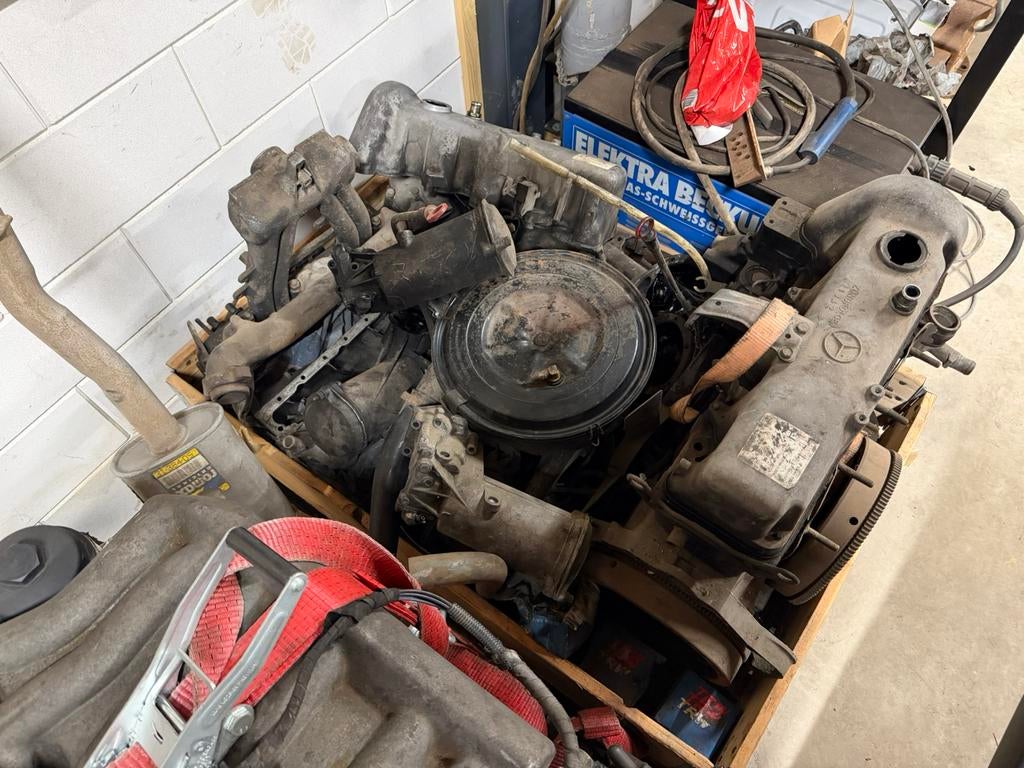 OM615 OM616 OM617 onderdelen, Ophalen