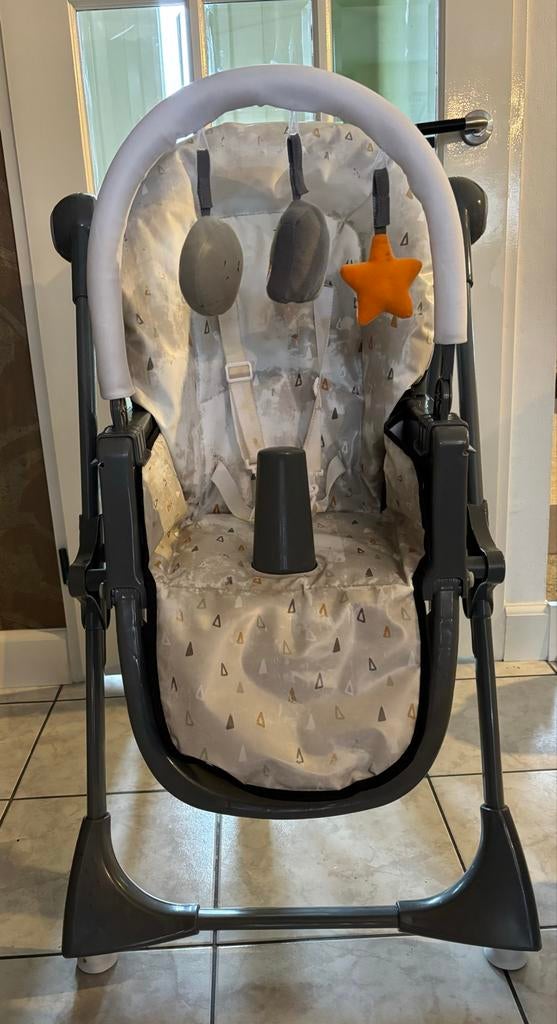 Bebeconfort Kiwi 3-in-1 Kinderstoel, Kinderen en Baby's, Kinderstoelen, Ophalen of Verzenden, Gebruikt, Meegroeistoel, Gordel(s)