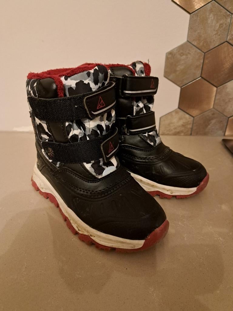 Snowboots maat 31, Ophalen, Zo goed als nieuw, Jongen of Meisje, Laarzen