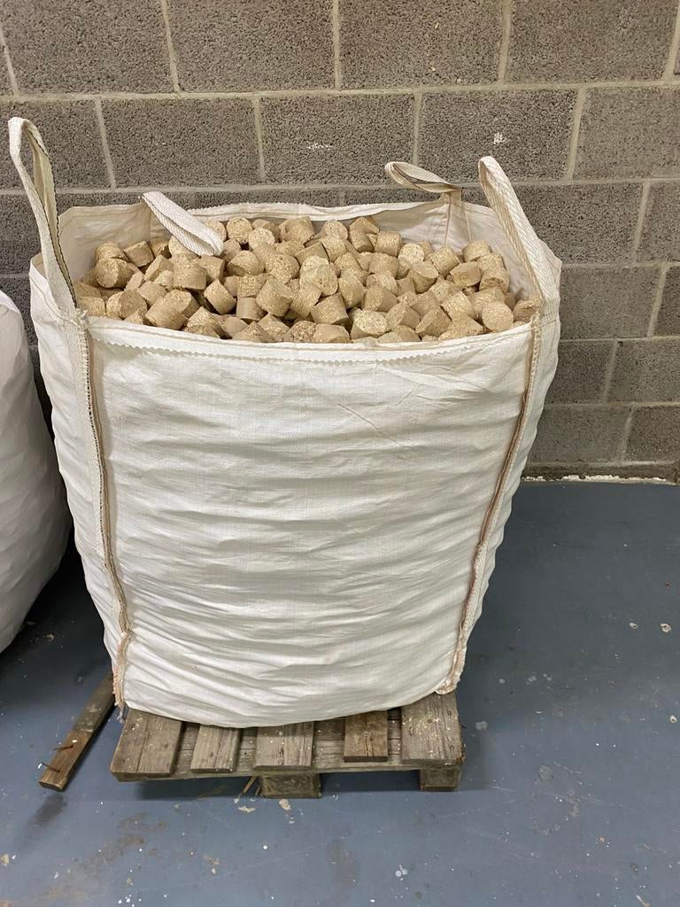 Bigbag houtbriketten voor haard/kachel - Topkwaliteit!, Minder dan 3 m³, Ophalen