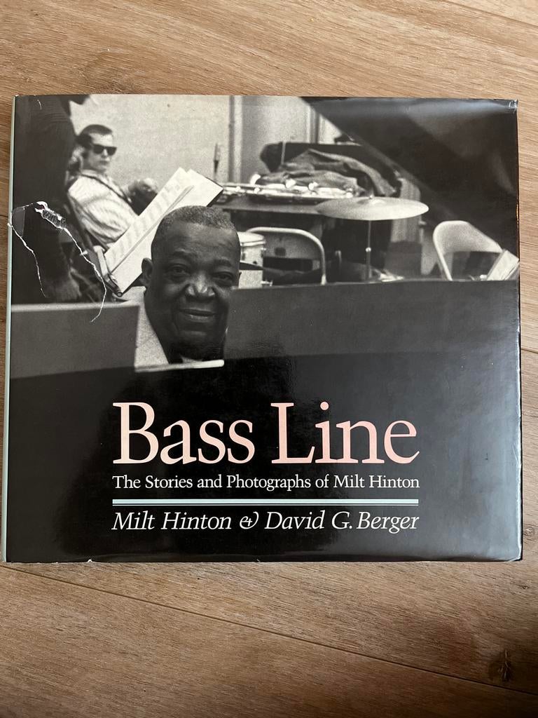 Bass Line: Milt Hinton's Verhalen & Foto's, Ophalen of Verzenden, Zo goed als nieuw, Artiest