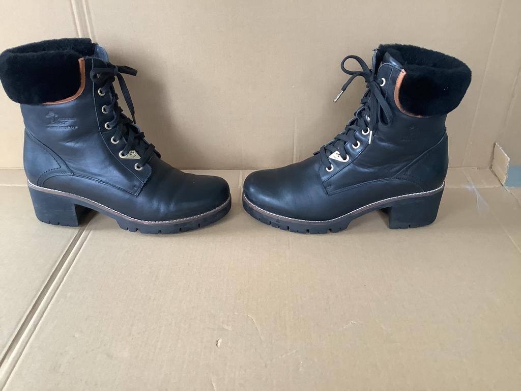 Panama Jack Phoebe Igloo Zwarte Leren Laarsjes + hak Maat 41, Zwart, Lage of Enkellaarzen, Ophalen of Verzenden, Gedragen