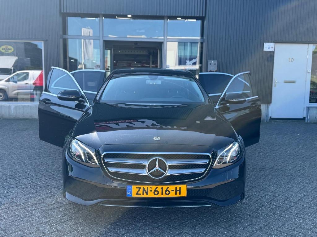 Mercedes-Benz E-Klasse E220 d 197pk 9G-TRONIC 2018 Zwart, Automaat, Achterwielaandrijving, 4 cilinders, USB