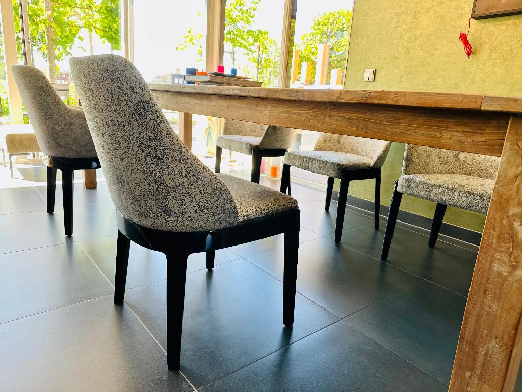 Molteni &C Chelsea Jean Paul Gaultier stoelen 5 stuks, Huis en Inrichting, Stoelen, Ophalen, Overige kleuren, Zo goed als nieuw