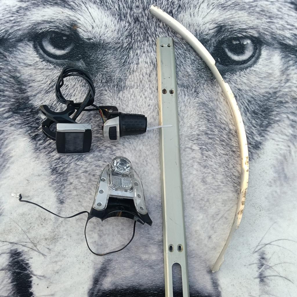 Sparta C2 C3 ION F8E F5E  accu slade, baggagedrager, display, Ophalen of Verzenden