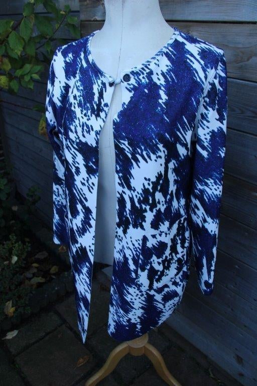 Jasje blauw/ kleur Lizzy & Coco mt L 2 zijdig Vaste prijs, Blauw, Maat 42/44 (L), Ophalen of Verzenden, Jasje