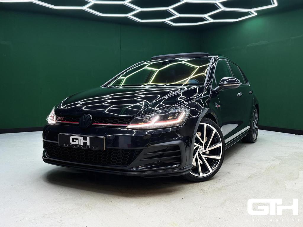 Volkswagen Golf 2.0 TSI GTI Performance Dyn | Keyless | Pano, Stof, 4 cilinders, 1984 cc, 1337 kg