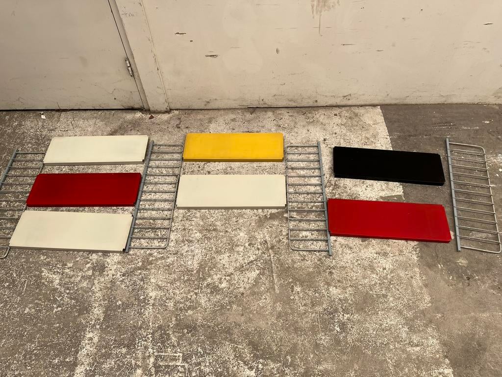 Wandrek boeken metaal jaren 60 vintage retro midecntury €95, Ophalen of Verzenden, Huis en Inrichting