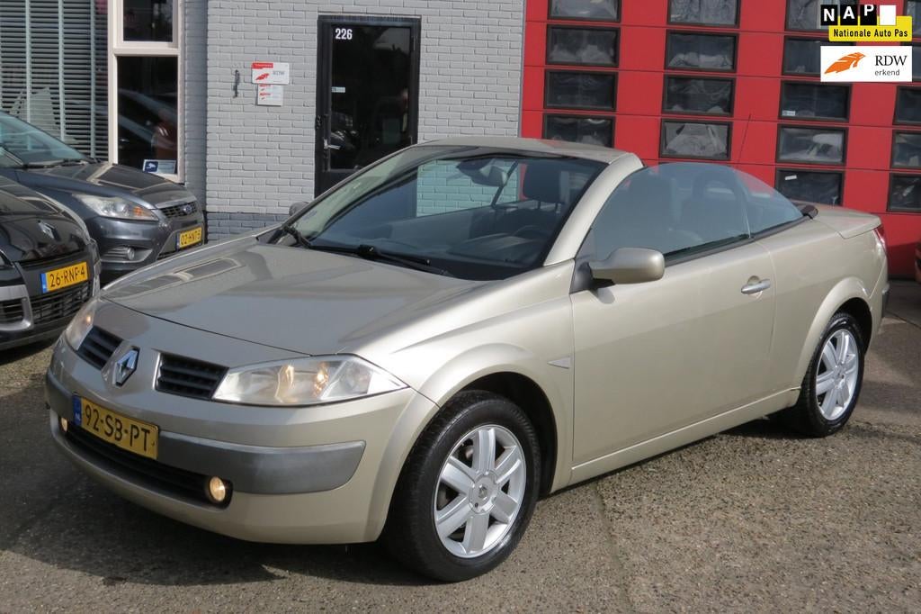 Renault Mégane Coupé-Cabriolet 1.6-16V Privilège Luxe ., Auto's, Voorwielaandrijving, Gebruikt, 1295 kg, 4 cilinders