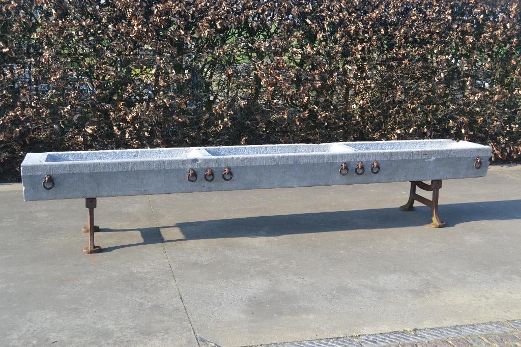 Indrukwekkende grote arduinen trog van 3m75 lang, Tuin en Terras, Bloembakken en Plantenbakken, Ophalen, Steen, Minder dan 30 cm
