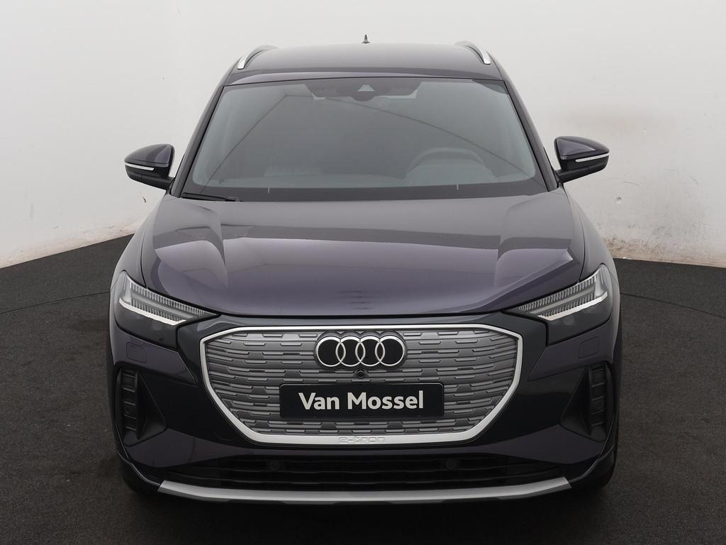 Audi Q4 e-tron 45 quattro Advanced Edition 82 kWh 286 PK | A, Auto's, 12 maanden, Stof, Zwart, SUV of Terreinwagen