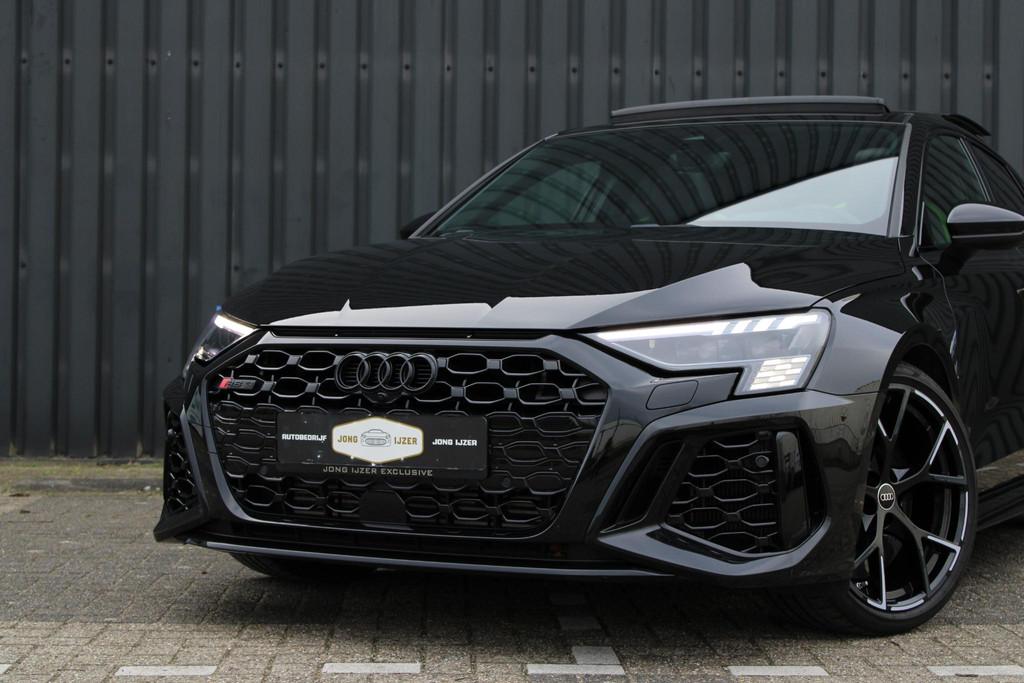 Audi RS3 Sportback 2.5 TFSI quattro PANO CERAMIC B&O HuD, Auto's, Automaat, RS3, Zwart, Bedrijf