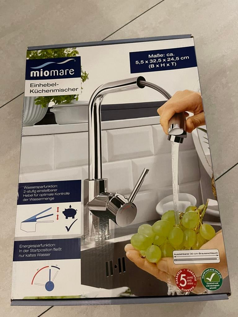 Keukenkraan te koop! NIEUW, Huis en Inrichting, Badkamer | Badtextiel en Accessoires, Ophalen, Zo goed als nieuw, Wit