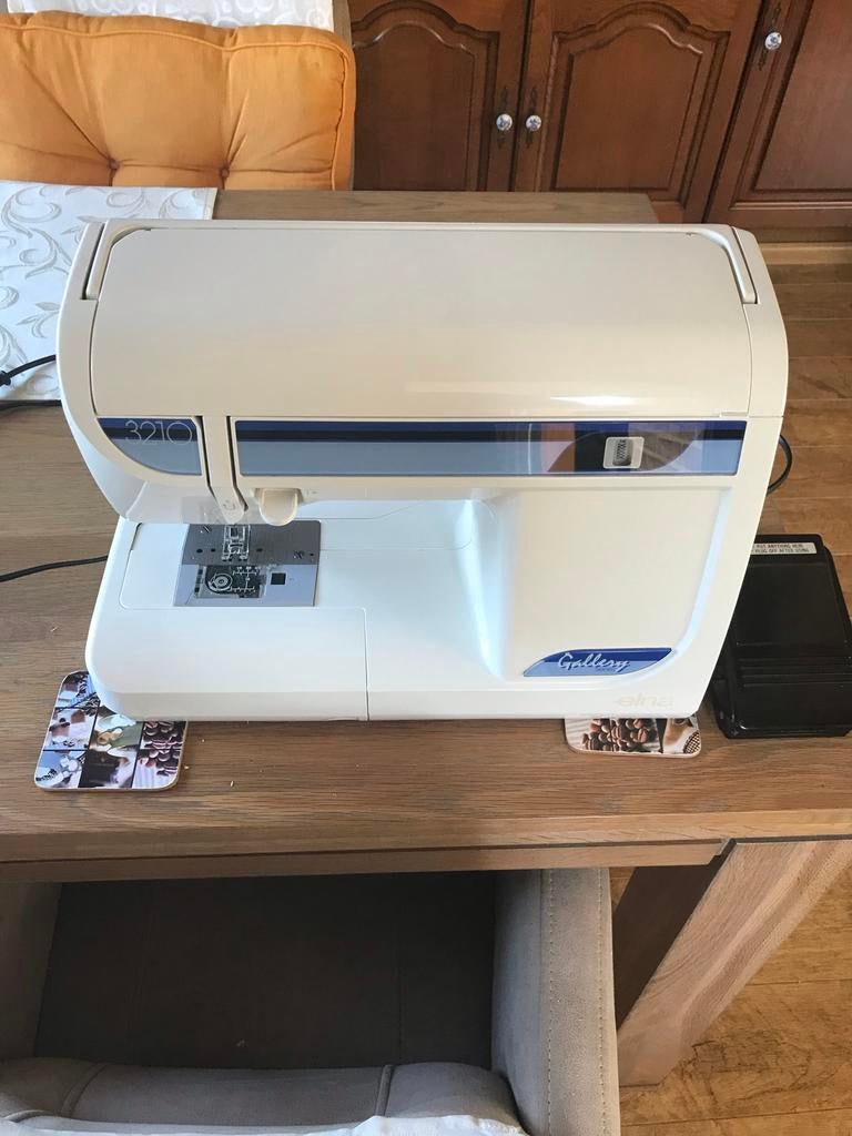 Elna 3210 Galleryseries naaimachine - perfect voor elk nivea, Ophalen, Gebruikt, Naaimachine, Overige merken
