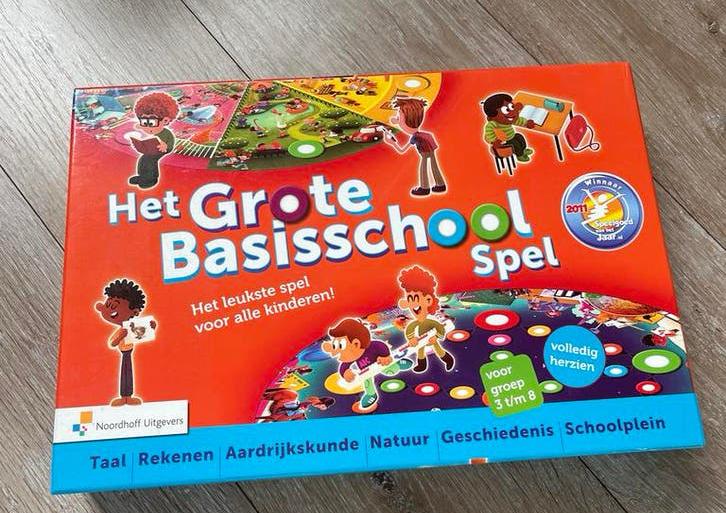 Het Grote Basisschool Spel - Educatief bordspel, Drie of vier spelers, Ophalen of Verzenden, Zo goed als nieuw
