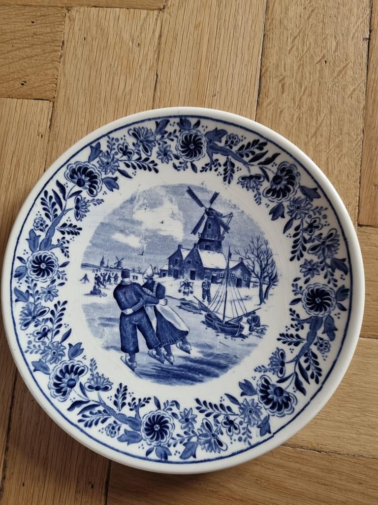 Delfts blauw bord 23cm Petrus Regout, Ophalen of Verzenden