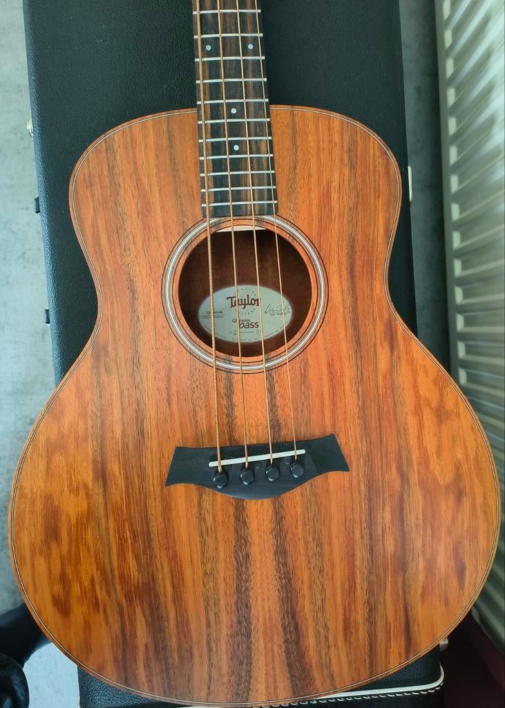 Taylor GS e- Mini Koa basgitaar, Ophalen, Zo goed als nieuw