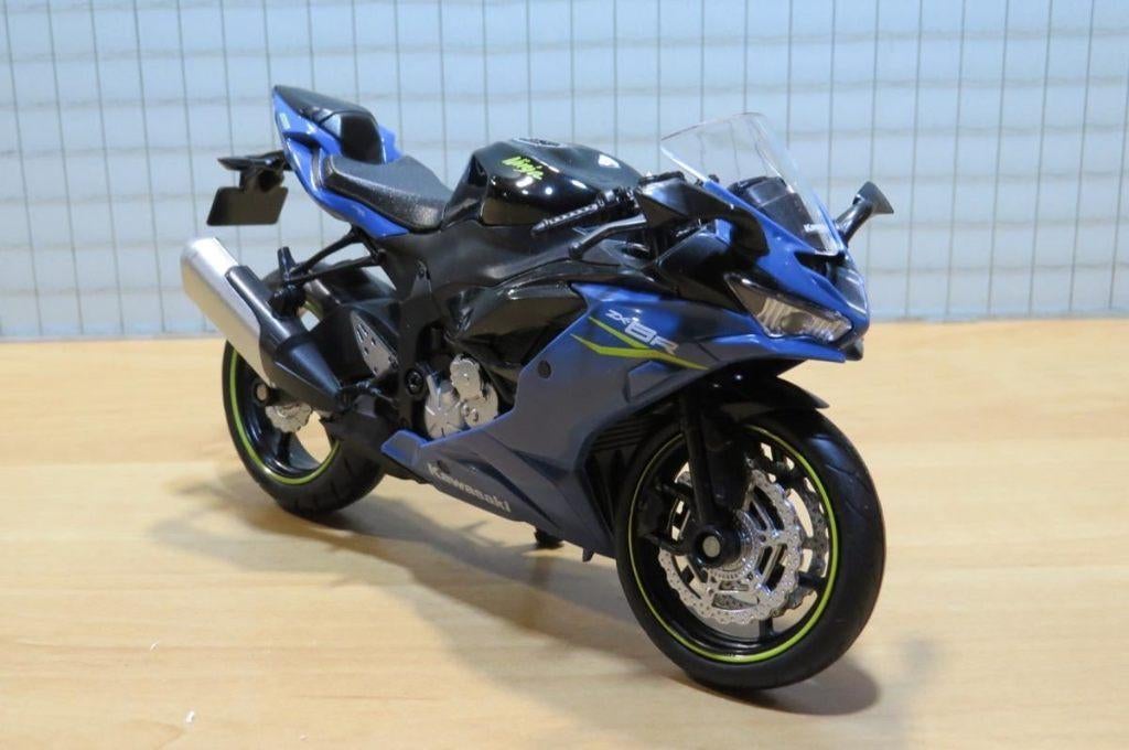 Kawasaki Ninja ZX-6R 636 blue/blk 1:12, May Cheong Group France S.A.S., Auto, Nieuw, Ophalen of Verzenden