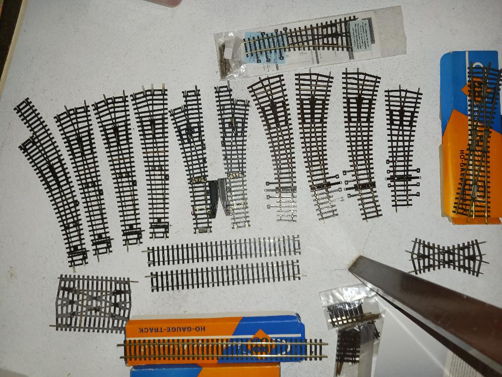 Zeer fraaie wissels enrails, div merken, zgan, Overige merken, Gelijkstroom of Wisselstroom, Rails, Ophalen of Verzenden