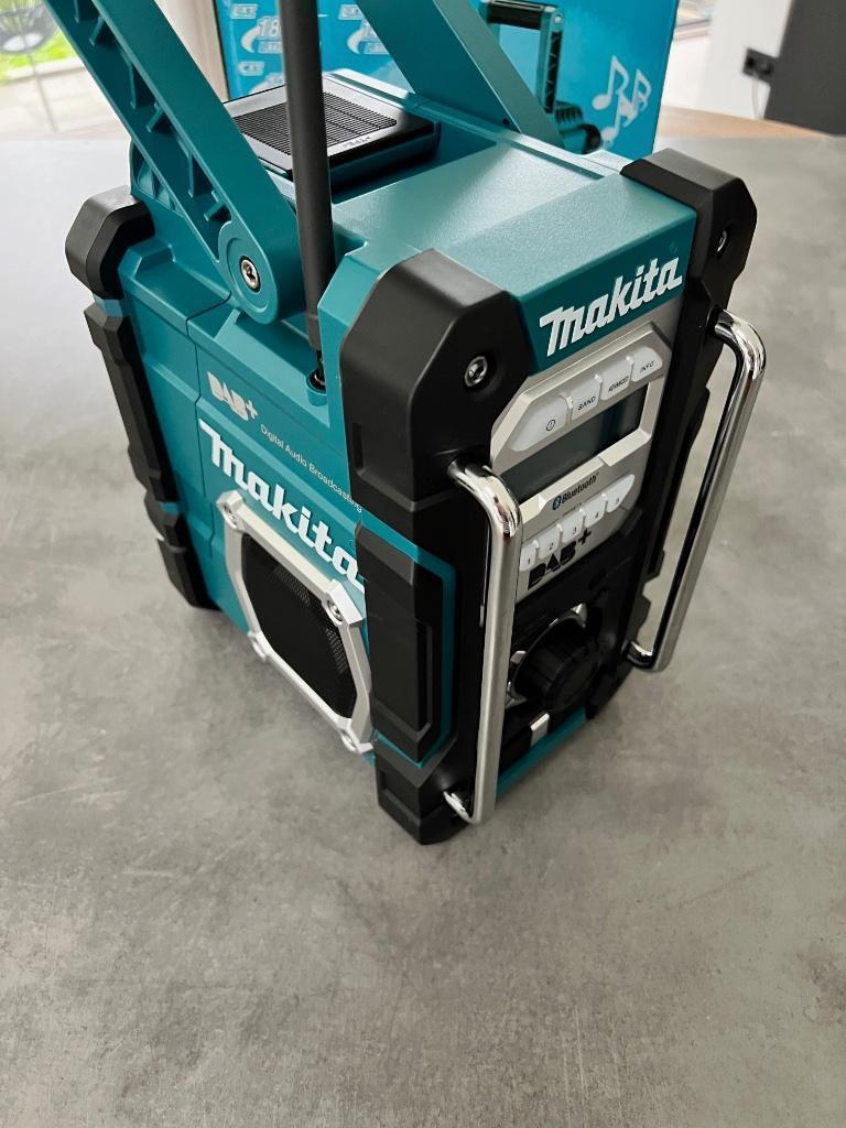 Makita DMR112 18V Accu Bouwradio DAB+ Bluetooth LXT CXT, Ophalen of Verzenden, Nieuw, Radio