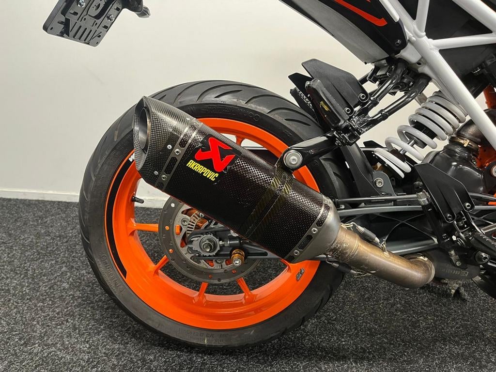 KTM KTM 390 DUKE (bj 2018) - foto 3